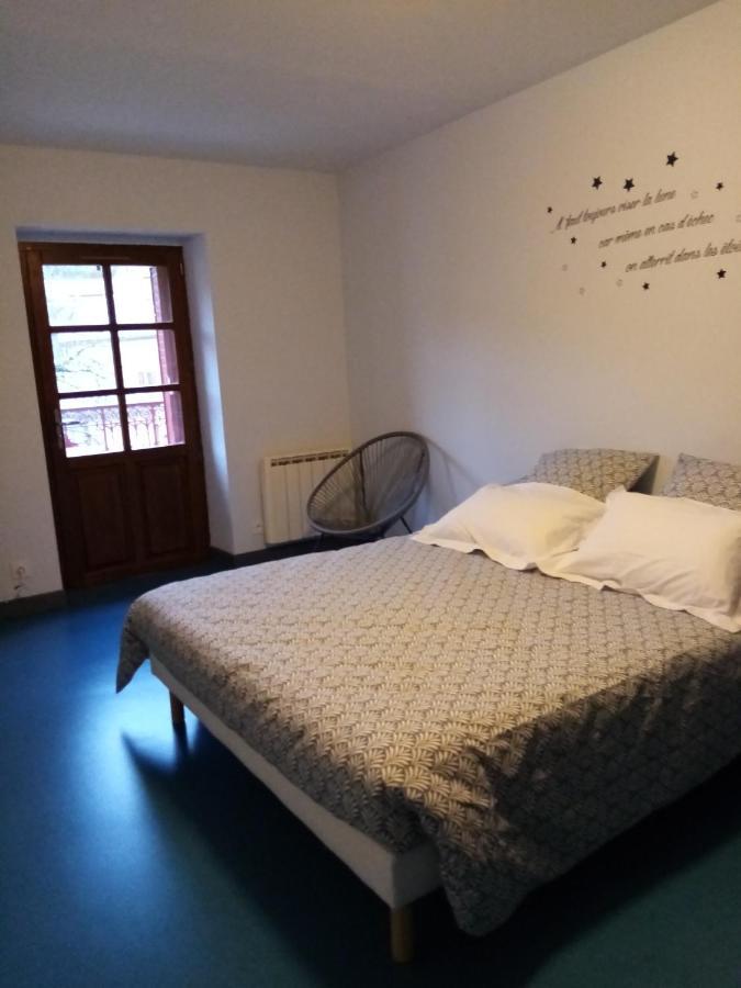 Auberge Du Marronnier Belmont-sur-Rance Exterior foto
